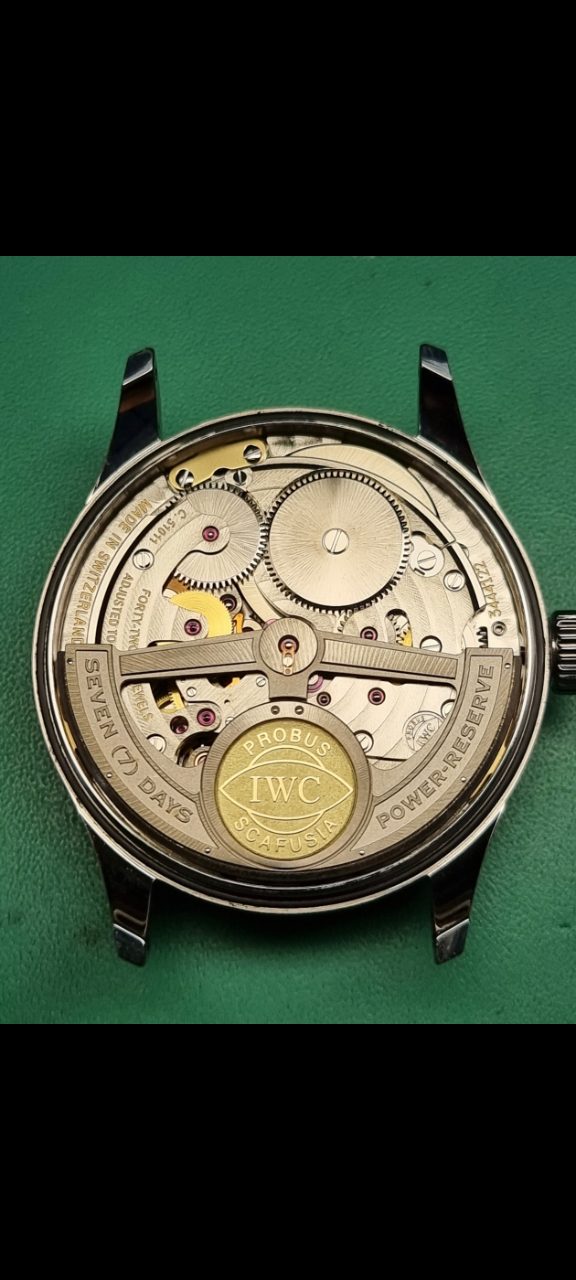 IWC Big Pilot 7 Days Power Reserve Calibre 51011, 1 of 3